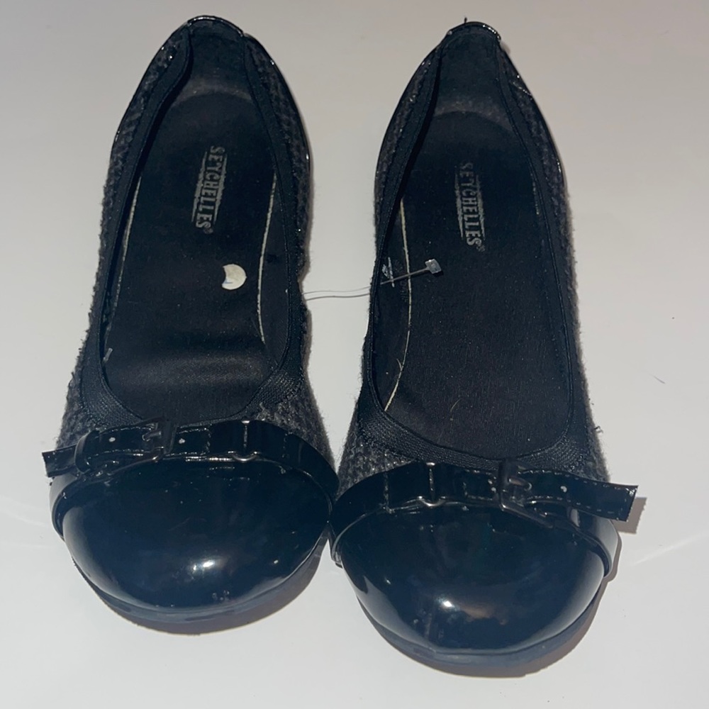 Black Shoes